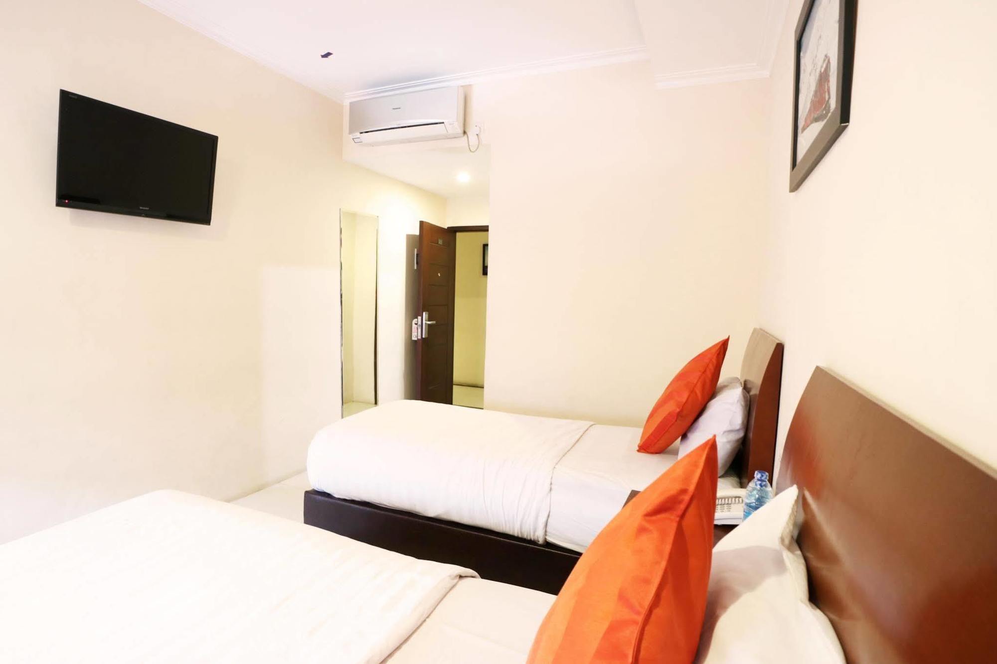 Hyper Inn Bandung Eksteriør bilde