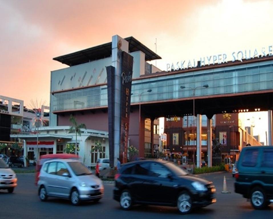 Hyper Inn Bandung Eksteriør bilde